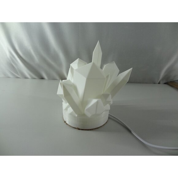 Crystal-Inspired LED Table Lamp With Geometric Design & Warm White Glow - Picture 13 of 15